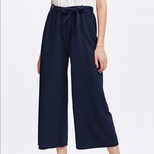 NEW. Dark blue wide leg pants